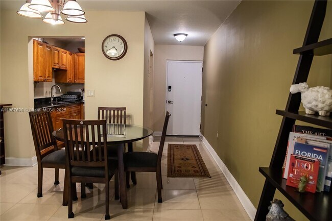 Building Photo - 17051 NE 35th Ave