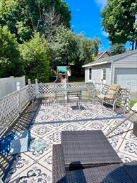 Building Photo - 15 Century St