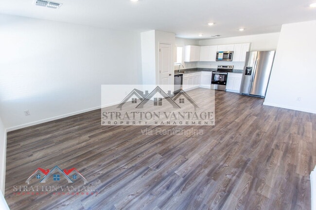 Building Photo - 15491 S Patagonia Rd