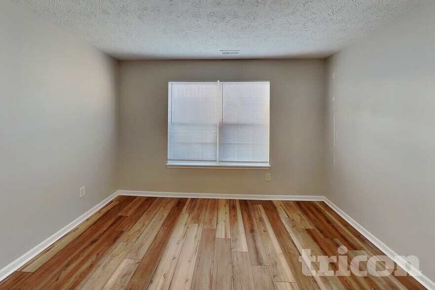 Building Photo - 5847 Mosaic Pl