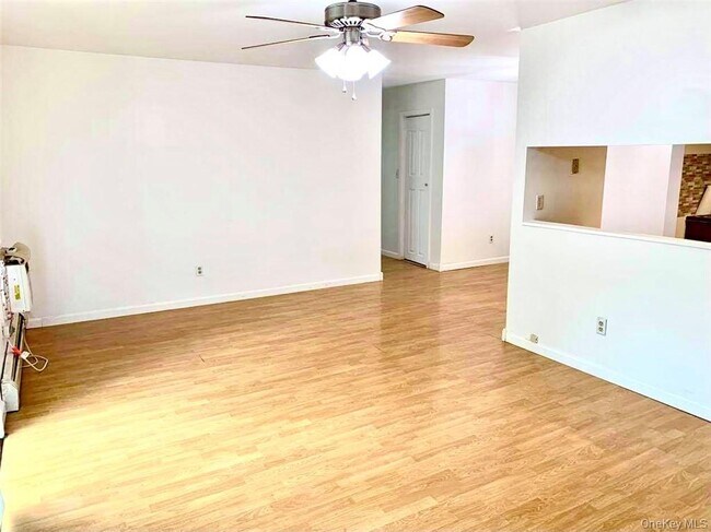 Building Photo - 376 Concord Ln