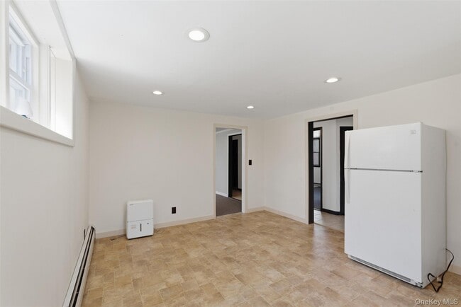 Building Photo - 1034 NY-52