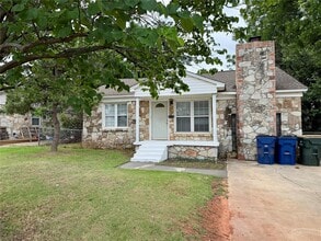Building Photo - 1728 Hasley Dr