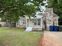 Building Photo - 1728 Hasley Dr