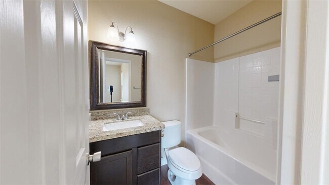 Building Photo - 205 Sterling St