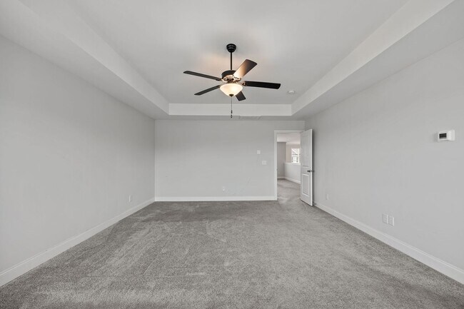 Building Photo - 629 Longstanton Ave