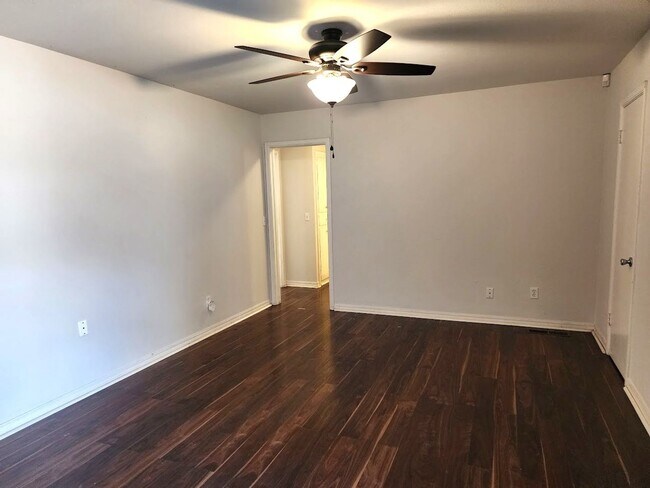 Building Photo - 2224 NW 49th St