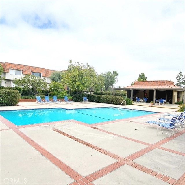Building Photo - 28025 Ridgecove Ct N