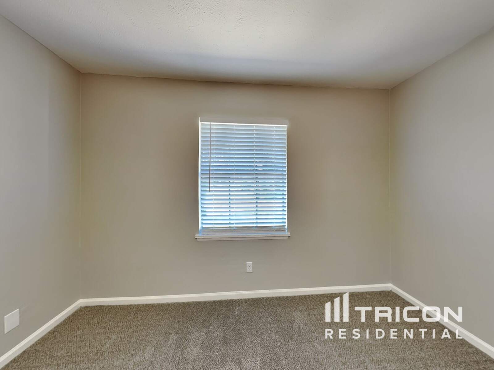 Building Photo - 1818 Pilot Way