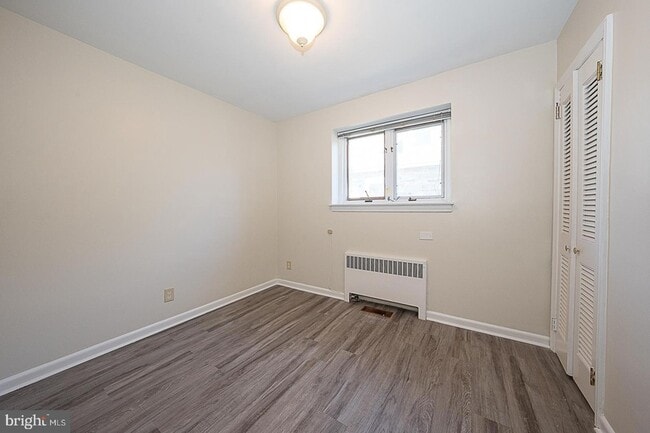 Building Photo - 1457 Manoa Rd