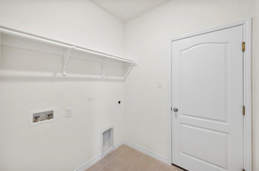 Building Photo - 8720 Rock Hibiscus Dr