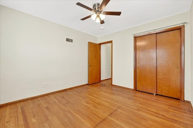 Building Photo - 9319 Aster Ave