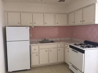 Primary Photo - Pearson Court Apartments