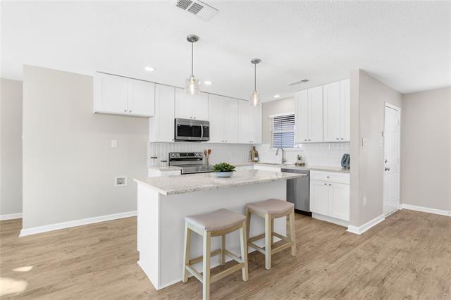 Building Photo - 714 Pleasant Valley Rd