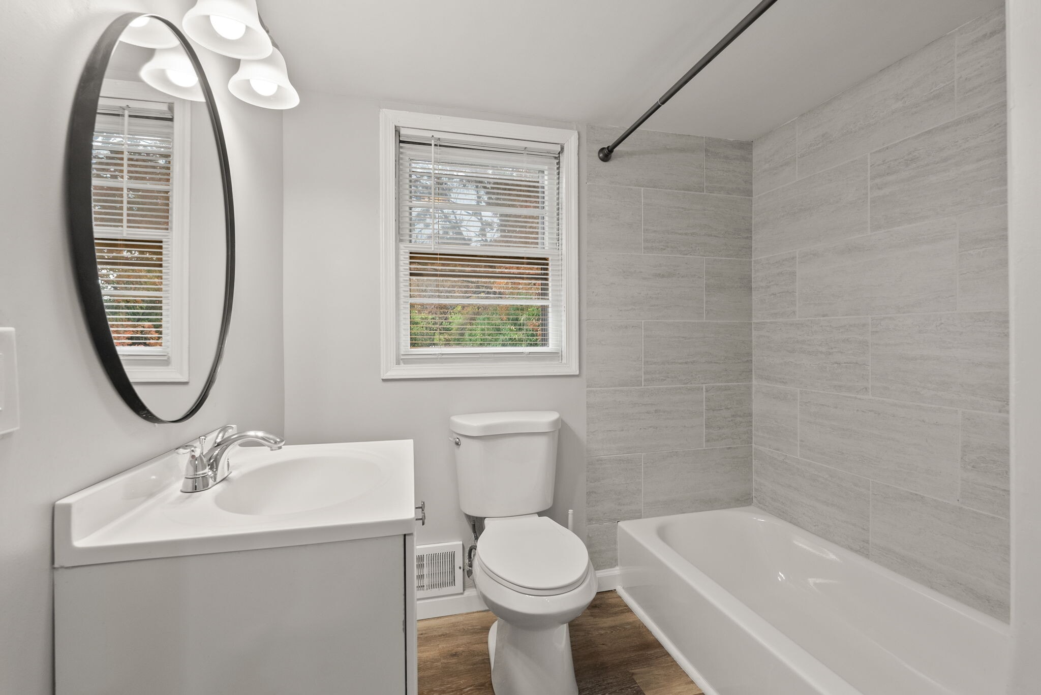 Building Photo - 6578 Edsall Rd