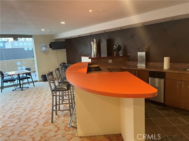 Building Photo - 8889 Caminito Plaza Centro