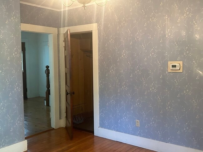 Building Photo - 30 Goldsmith St