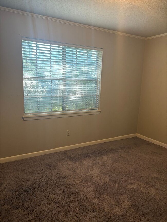 Building Photo - GREAT SOUTH BOSSIER HOME