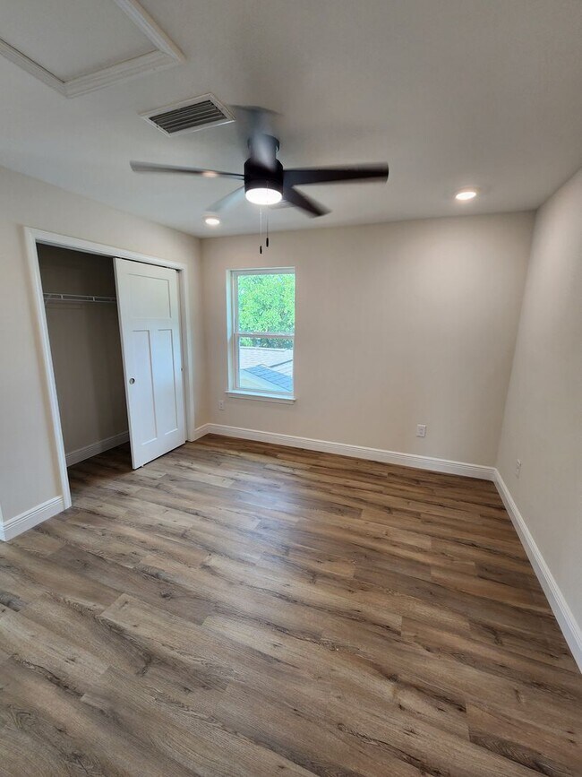 Building Photo - New Construction 1 Bed/1 Bath Fully-Equipp...