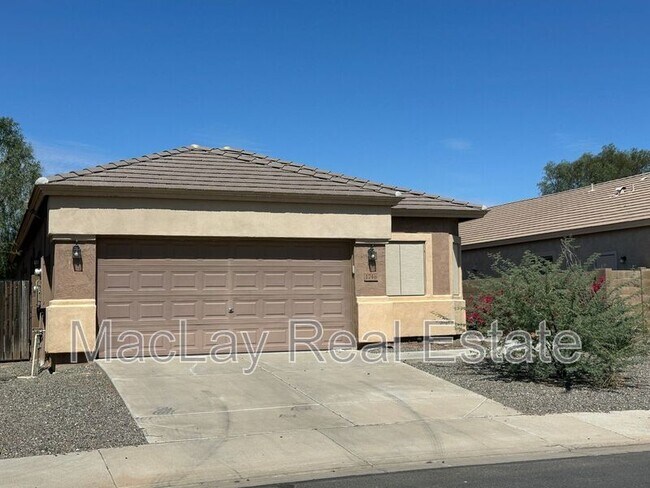 Building Photo - 1746 E Chaparral Dr