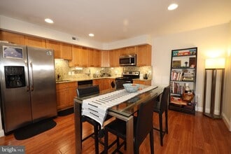 Building Photo - 2237 14th St NE