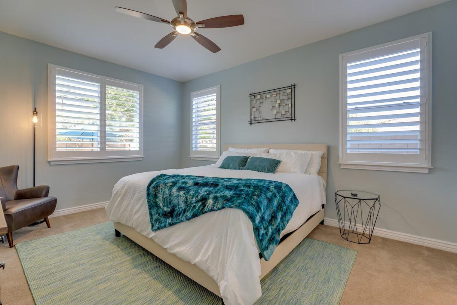 Building Photo - 833 Gary Ln