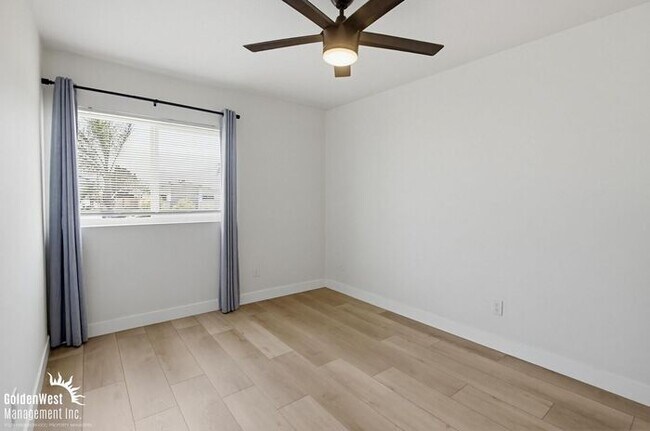 Building Photo - Captivating 3Bdm 2Ba Home in the Carlton Oaks/West Hills area of Santee!