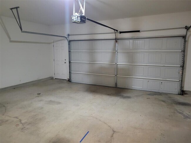 Building Photo - 214 Diamond Point Dr