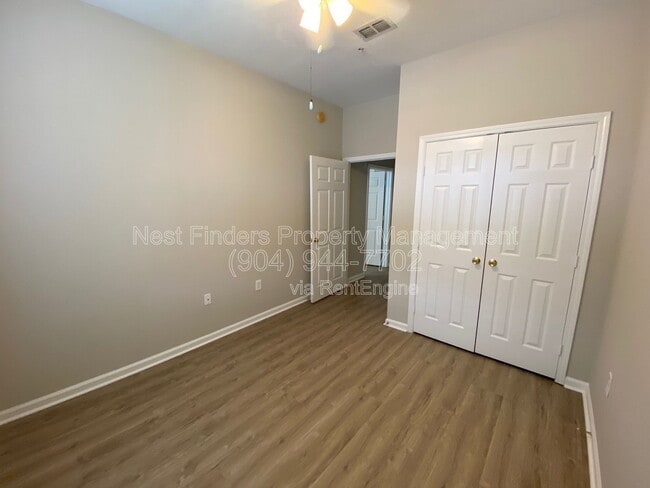 Building Photo - 7990 Baymeadows Rd E