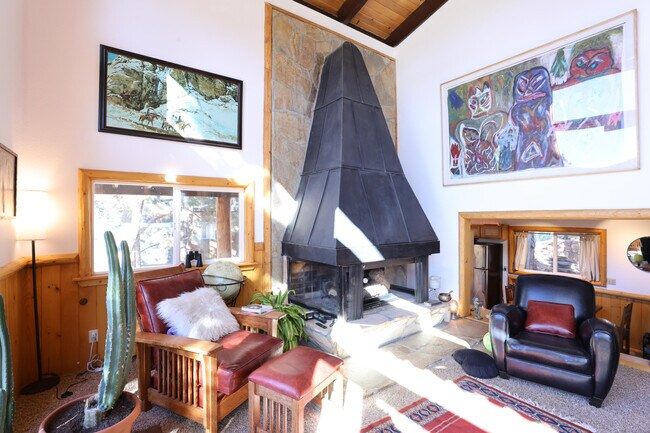 Building Photo - 43615 Wolf Rd