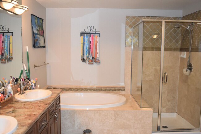 Building Photo - 8355 Station Village Ln