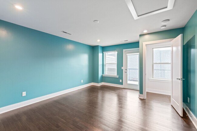 Building Photo - 13051 Tinton Ave