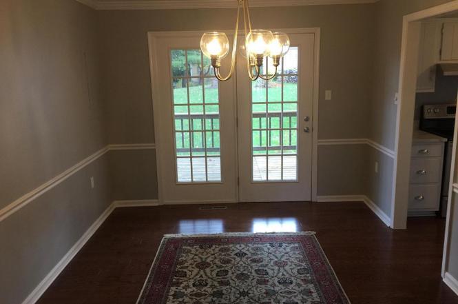 Building Photo - 2106 Harvest Dr