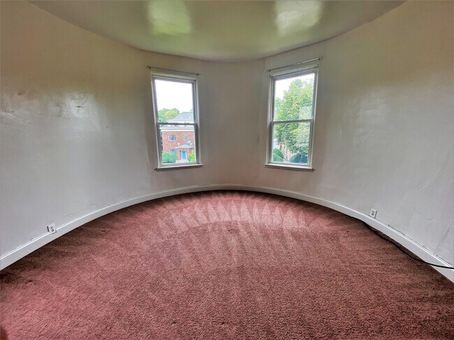 Building Photo - Highland Park - Apartments For Rent In Pittsburgh