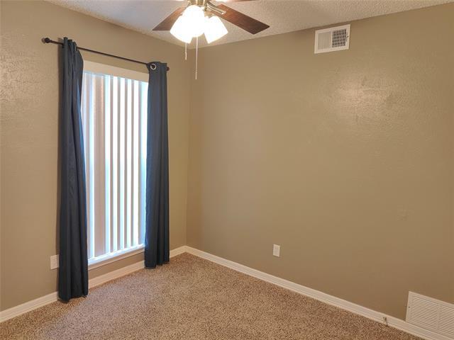 Building Photo - 2700 Winding Creek Dr