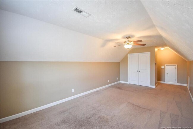Building Photo - 45 Eisenhower Ct
