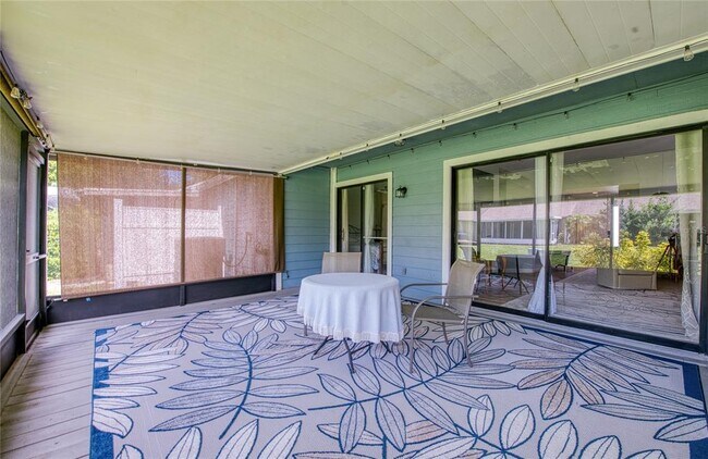Building Photo - 2478 Bentley Dr