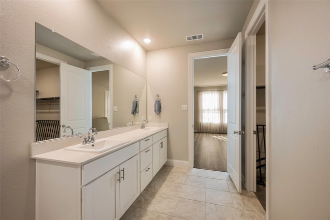 Building Photo - 9632 Beckett Dr