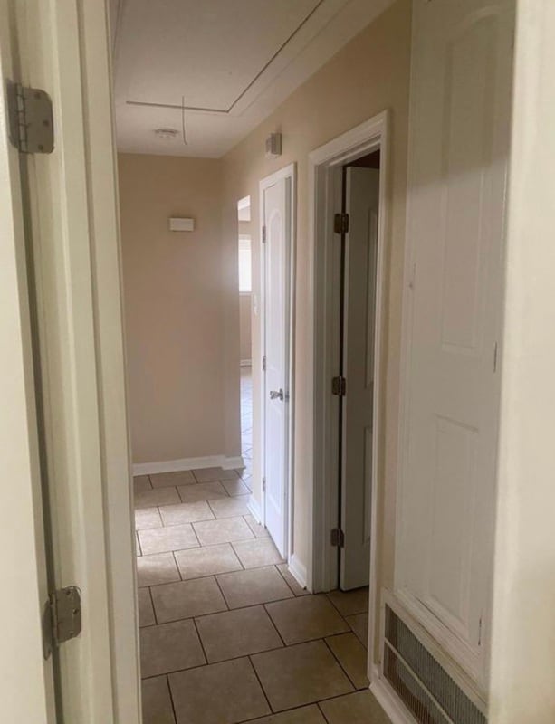 Building Photo - 7922 Dorsett Dr