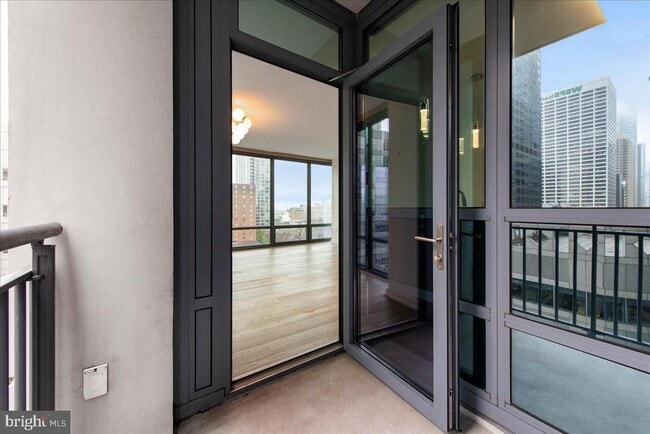 Building Photo - 2101 Market St