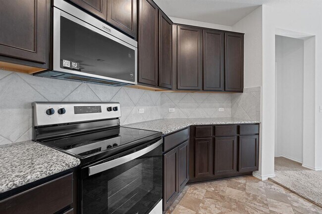 Building Photo - 4720 Pell Rd