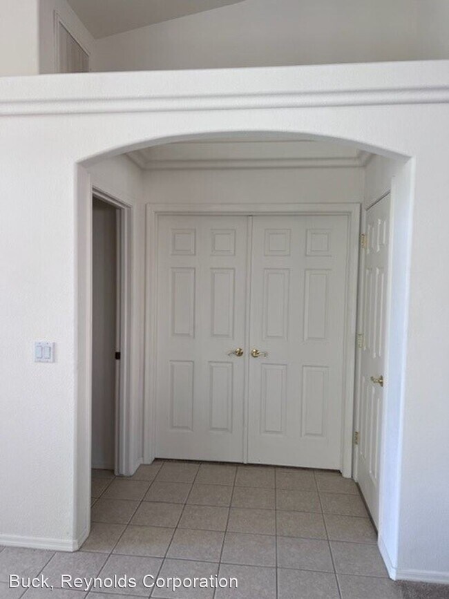 Building Photo - 2 br, 2 bath House - 2995 Tierra Vida