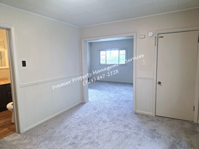 Building Photo - 3408 3rd Ave