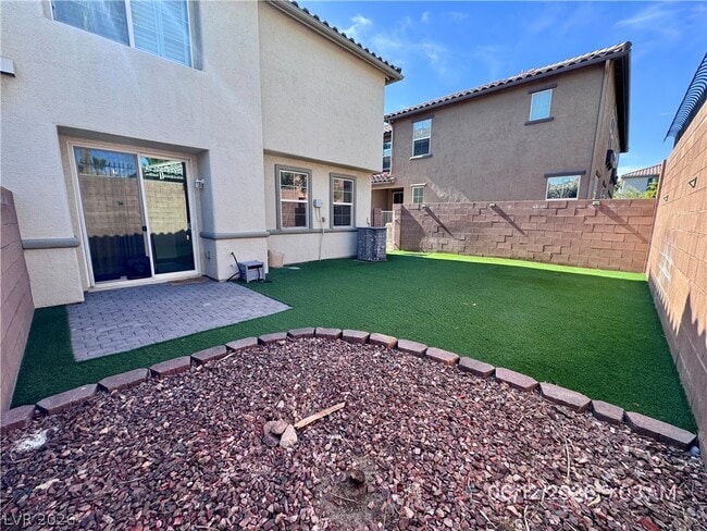 Building Photo - 6255 W Arby Ave