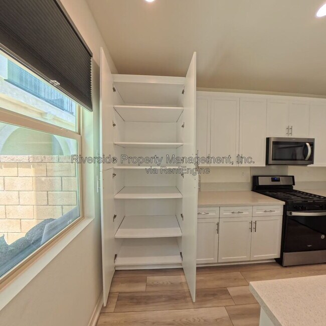 Building Photo - 16008 Jamie Ln