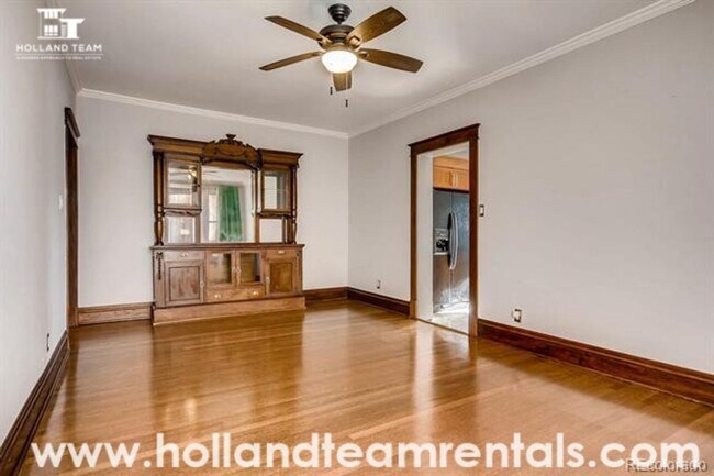 Building Photo - Uptown Capitol Hill - Secure Historic Building with Modern Updates!