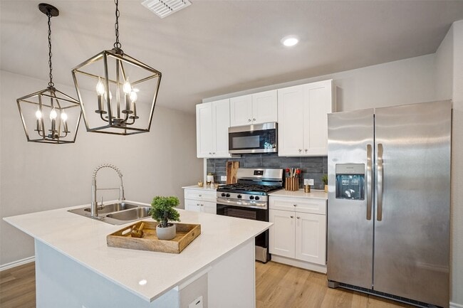 Building Photo - 5509 Flannel Ln