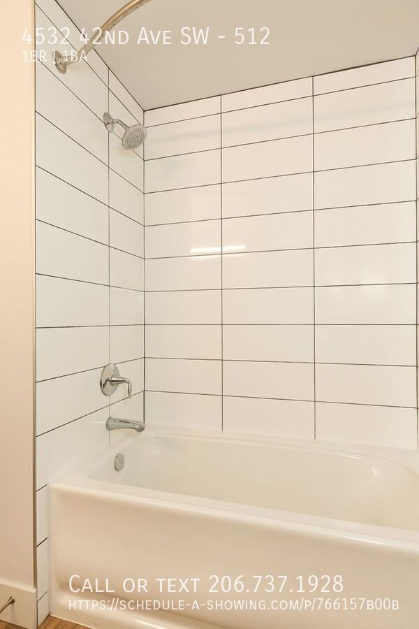 Building Photo - 4532 42nd Ave SW