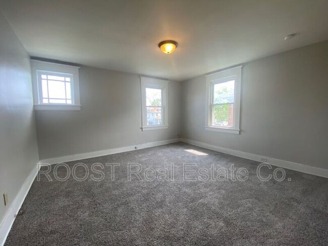 Building Photo - 551-553 E.Cassilly St.