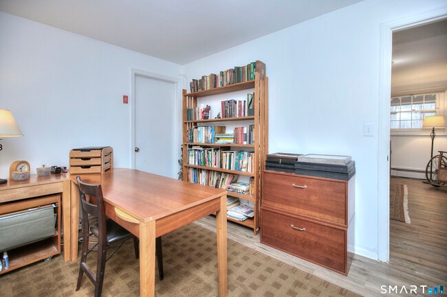 Building Photo - 7 Richmond Hill Rd